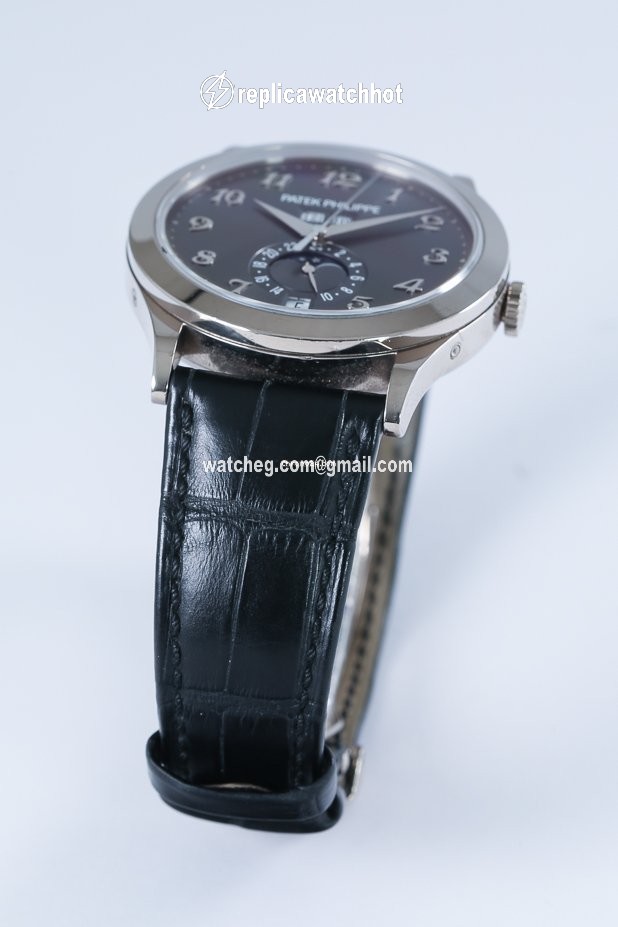 Patek Philippe Annual Calendar Mens watch Unisex Automatic White gold 5396G-014 5