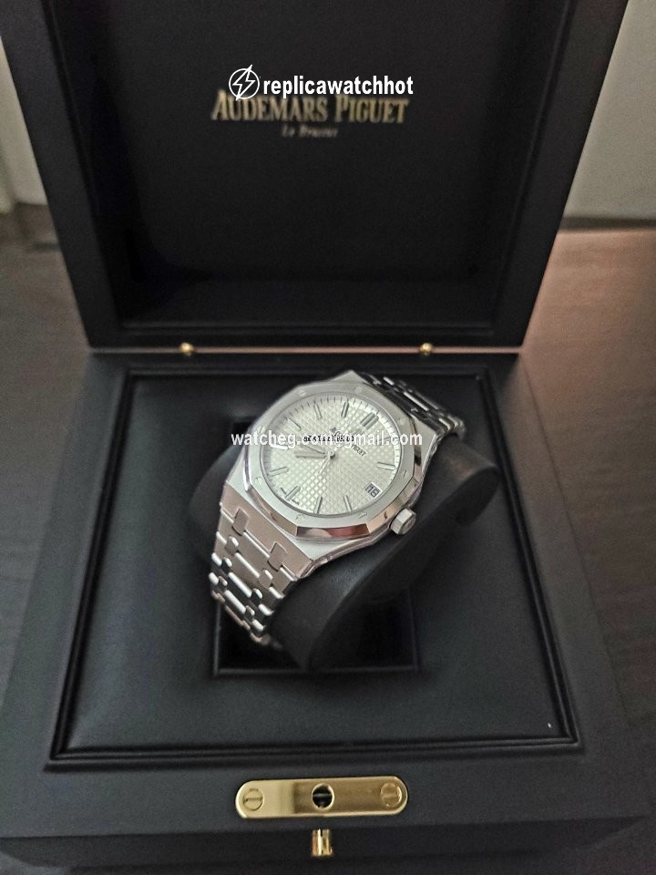 Audemars Piguet Royal Oak Mens watch Unisex Automatic Steel 15500ST.OO.1220ST.04 5