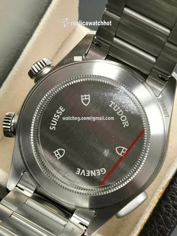 Tudor Heritage Advisor Mens watch Unisex Automatic Titanium 79620 5