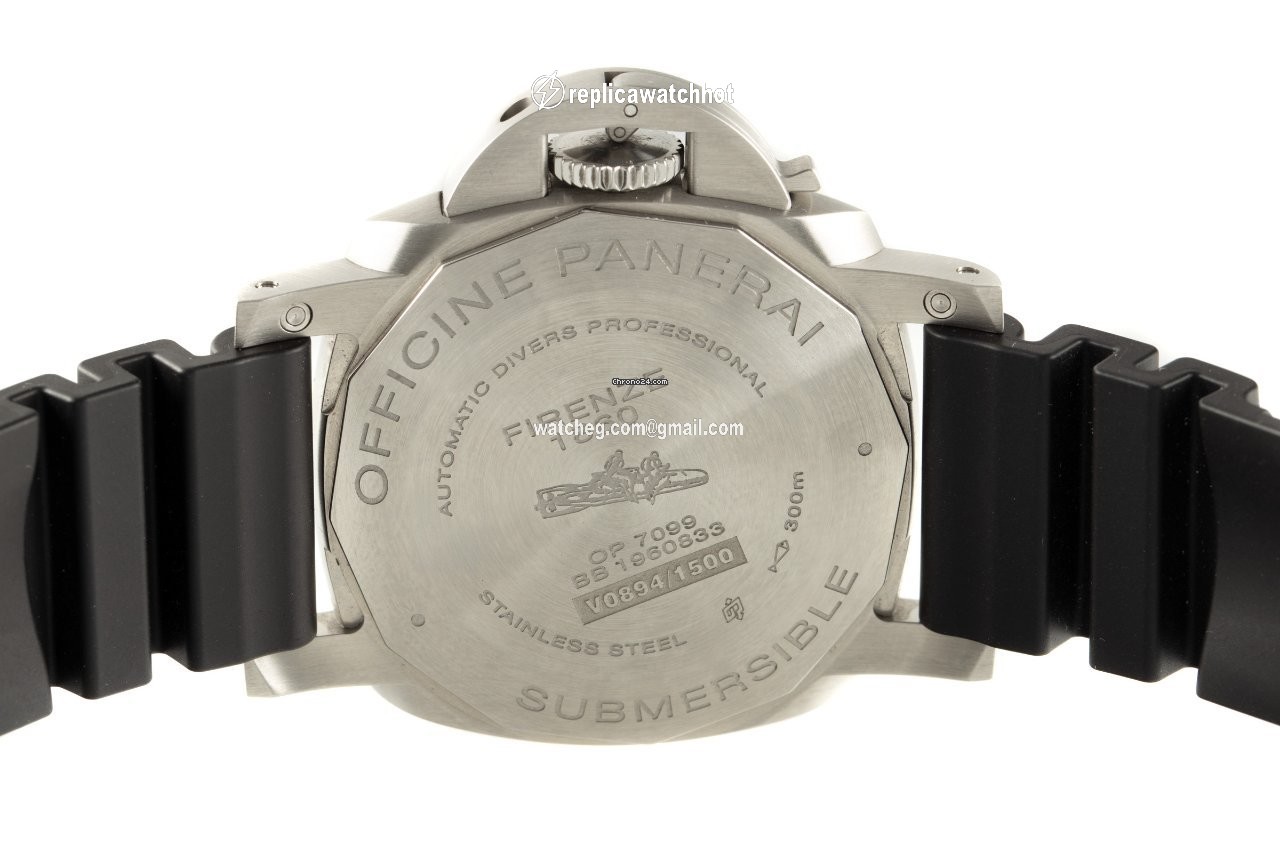Panerai Luminor Submersible Mens watch Unisex Automatic Steel PAM00683 5