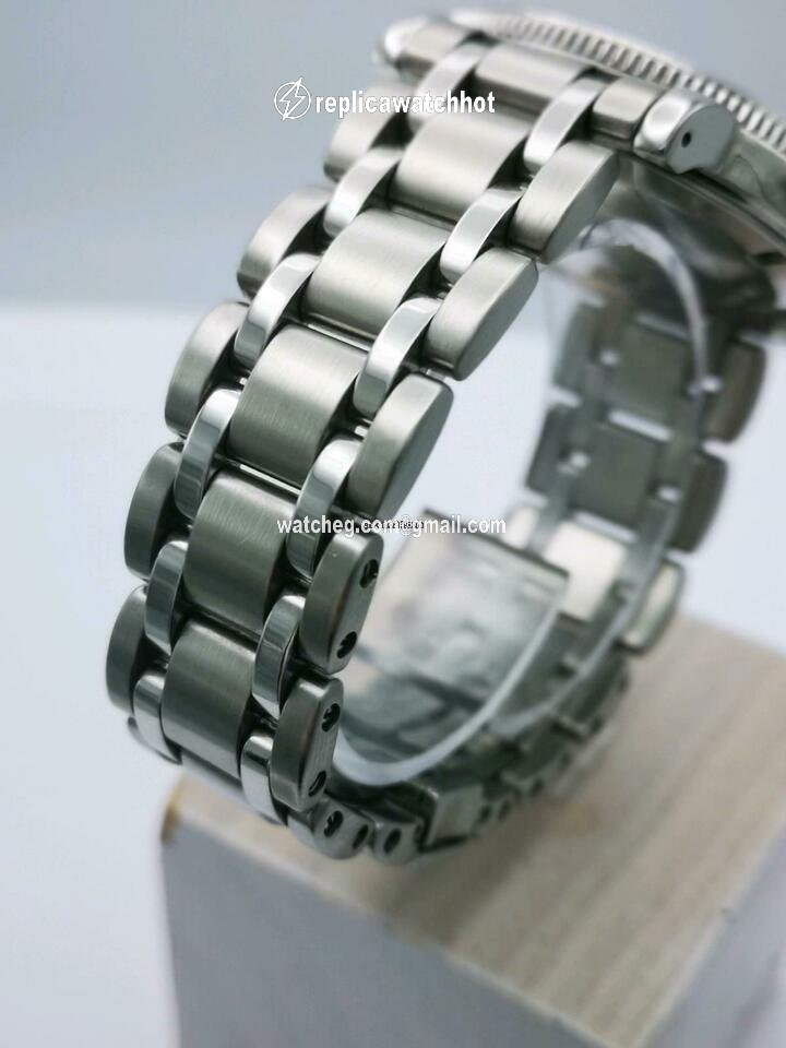 Zenith Mens watch Unisex Automatic Steel 02.0370.462 5