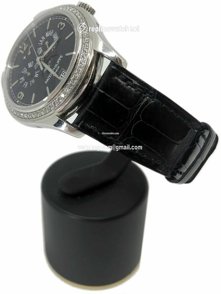 Patek Philippe Annual Calendar Mens watch Unisex Automatic White gold 5147G 5