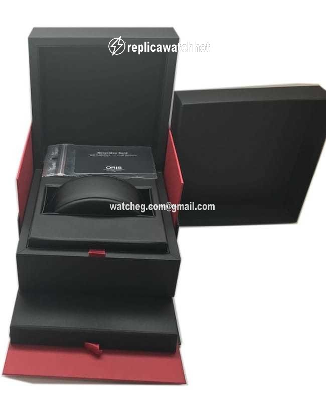 Oris Aquis Date Mens watch Unisex Automatic Steel 01 733 7653 4154 5