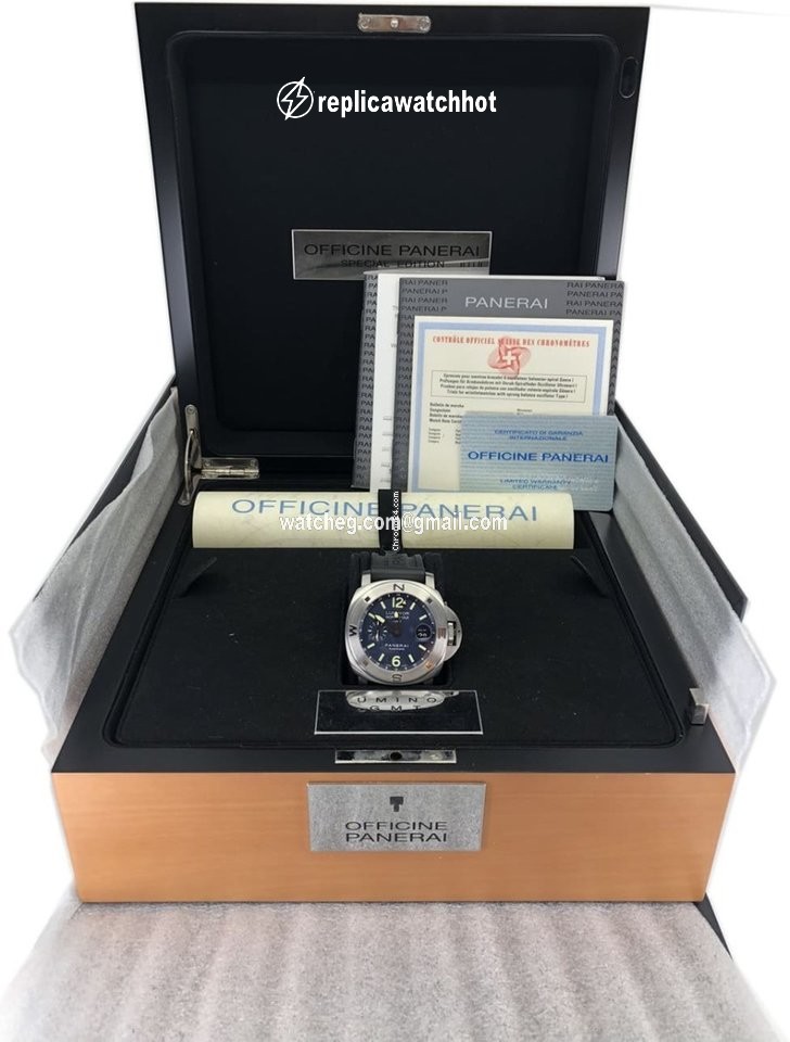 Panerai Special Editions Mens watch Unisex Automatic Steel PAM00252 5