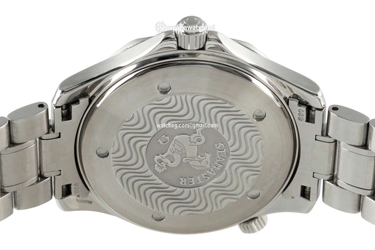 Omega Seamaster Diver 300 M Mens watch Unisex Automatic Steel 168.1640 5