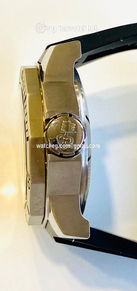 Corum Admirals Cup Seafender Deep Hull Mens watch Unisex Automatic Titanium 947.950.04 0371 AN12 5