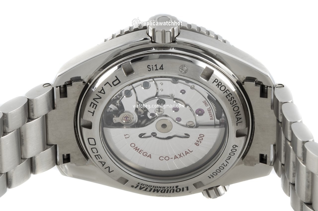 Omega Seamaster Planet Ocean Mens watch Unisex Automatic Titanium 232.90.46.21.03.001 5
