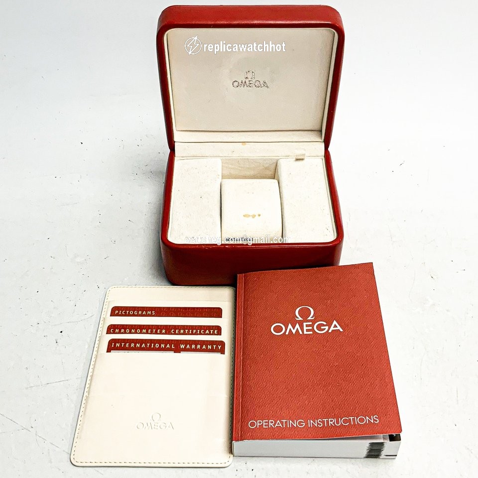 Omega Constellation Double Eagle Mens watch Unisex Automatic Titanium 121.92.41.50.01.001 5