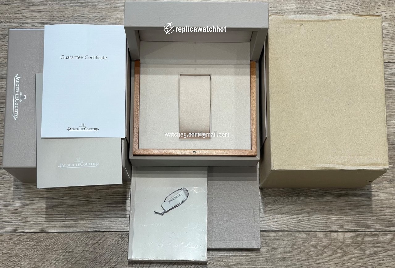 Jaeger-LeCoultre Master Ultra Thin 38 Steel Q1348420 5