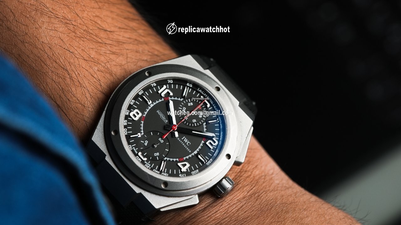 IWC Ingenieur AMG Mens watch Unisex Automatic Titanium IW372503 5