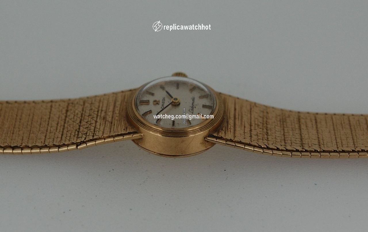 Omega De Ville Ladymatic Womens watch Automatic Yellow gold 751.5816 5