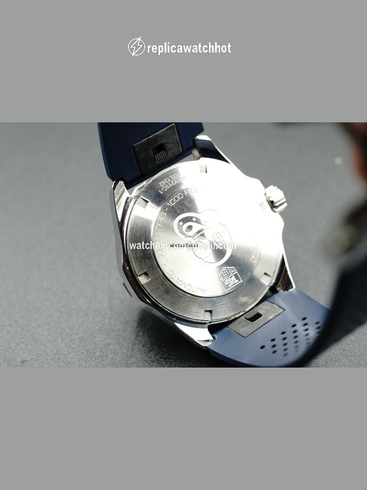 TAG Heuer Aquaracer 300M Mens watch Unisex Automatic Steel 5 WAY211C 5