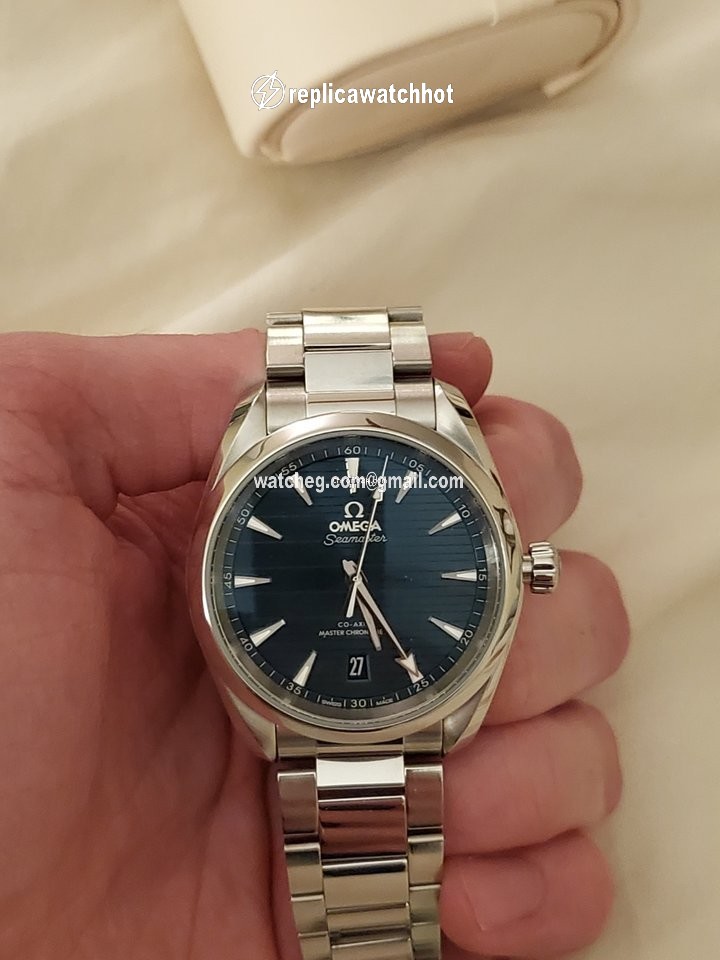 Omega Seamaster Aqua Terra Mens watch Unisex Automatic Steel 220.10.38.20.03.001 5