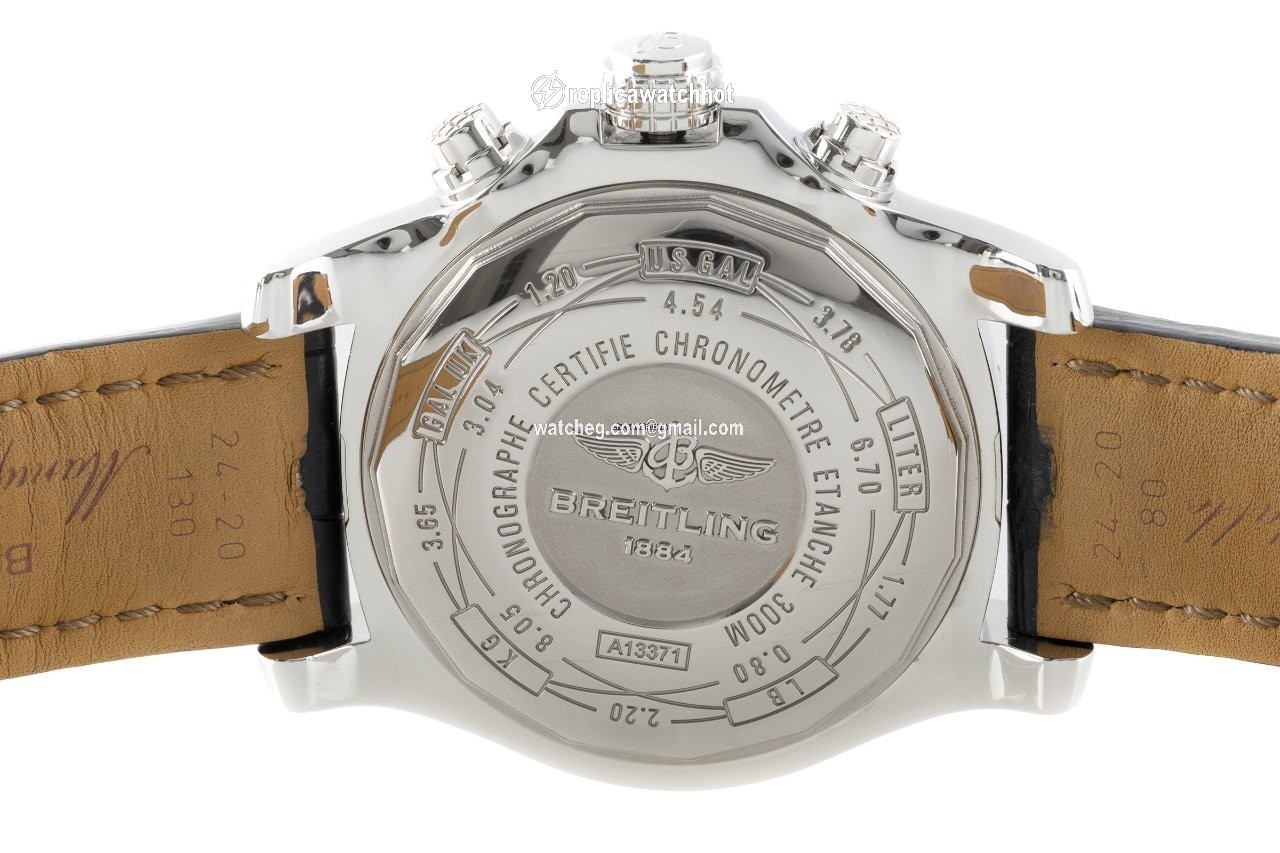 Breitling Super Avenger II Mens watch Unisex Automatic Steel A1337111 BC28 5