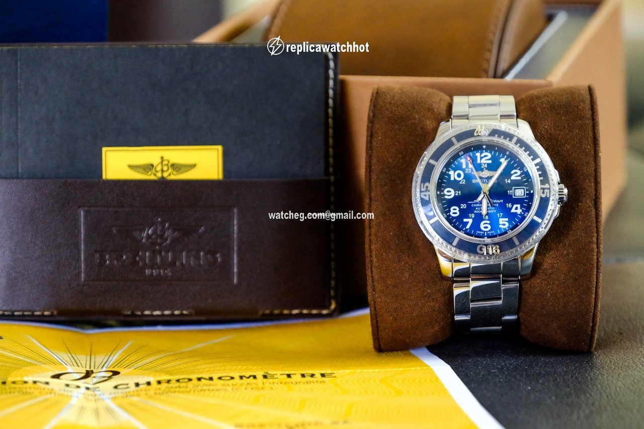 Breitling Superocean II 42 Mens watch Unisex Automatic Steel A17365D11C1A1 5