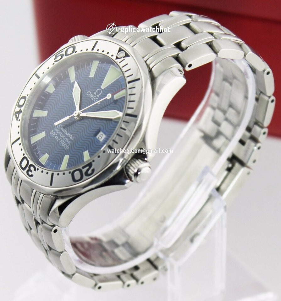 Omega Seamaster Quartz Steel 2065.80.00 5