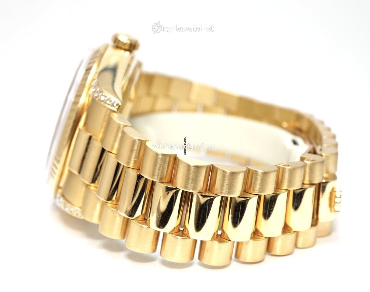 Rolex Day-Date 36 Mens watch Unisex Yellow gold Automatic 18338 5
