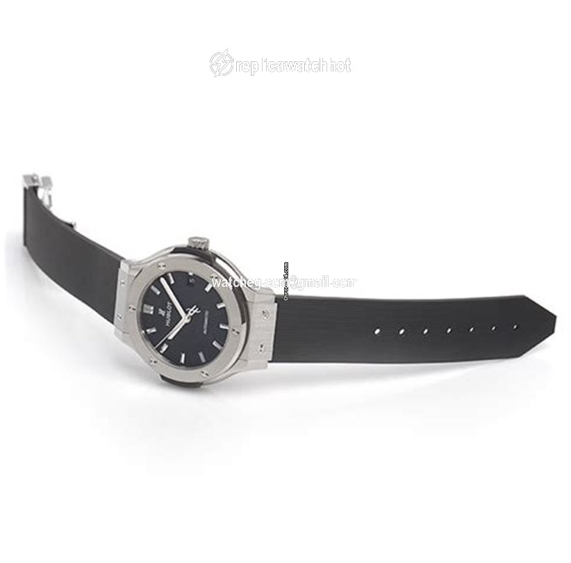 Hublot Classic Fusion 45, 42, 38, 33 mm Mens watch Unisex Automatic Titanium 565.NX.1171.RX 5