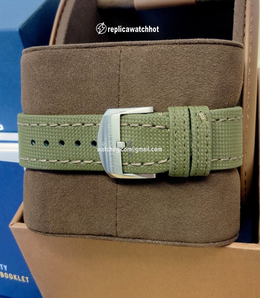 Breitling Aviator 8 Mens watch Unisex Automatic Steel A133161A1L1X1 5