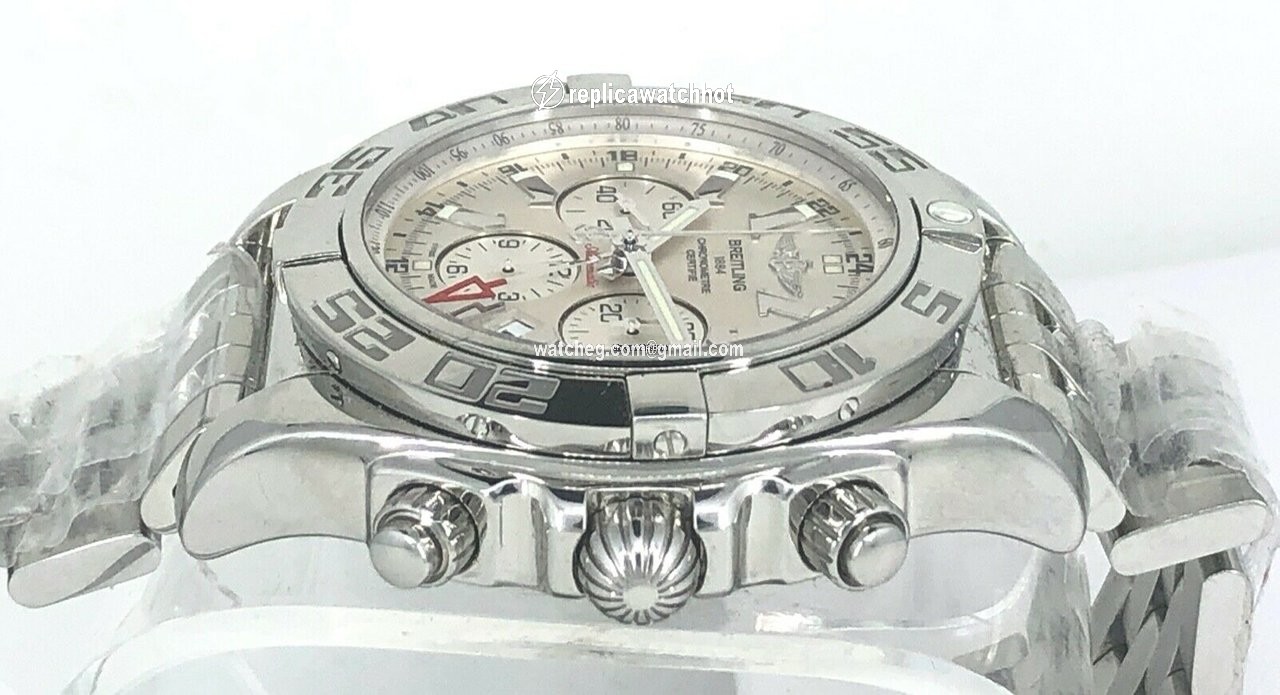 Breitling Chronomat GMT Automatic Steel AB041012-G719 5