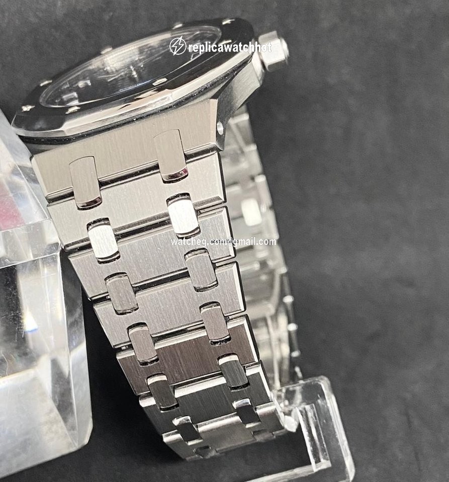 Audemars Piguet Royal Oak Mens watch Unisex Automatic Steel 14790ST.OO.0789ST.08 5