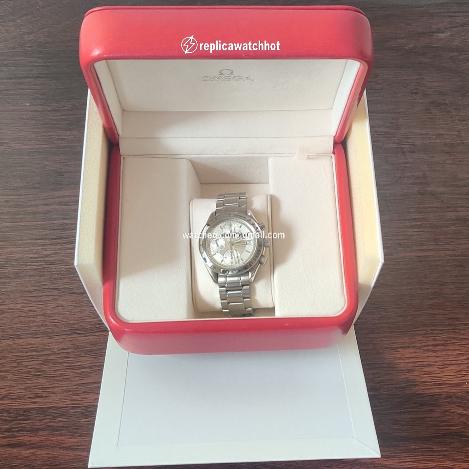 Omega Speedmaster Date Mens watch Unisex Automatic Steel 3513.30 5