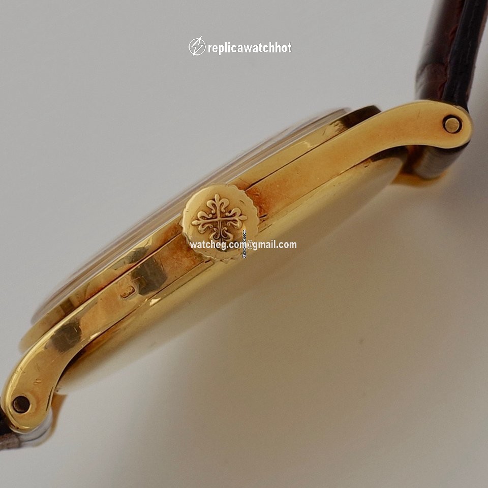 Patek Philippe Calatrava Manual winding Yellow gold 570J 5