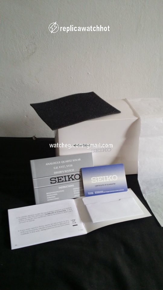 Seiko Prospex Mens watch Unisex Quartz Steel SNE493P1 5
