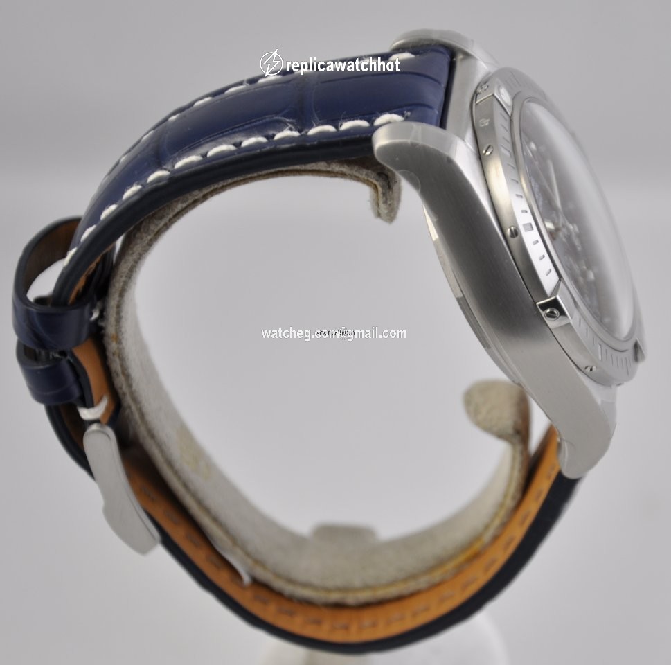 Breitling Chronomat 44 Mens watch Unisex Automatic Steel AB0115101C1P1 5