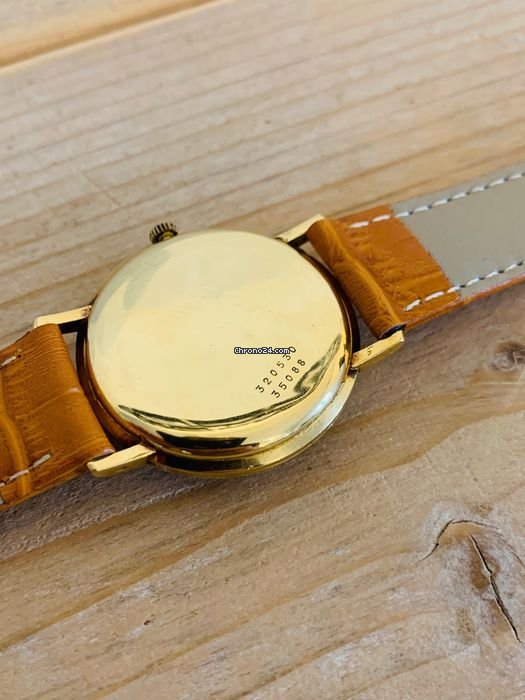 Baume & Mercier Mens watch Unisex Automatic Yellow gold 320530 & 35088 5