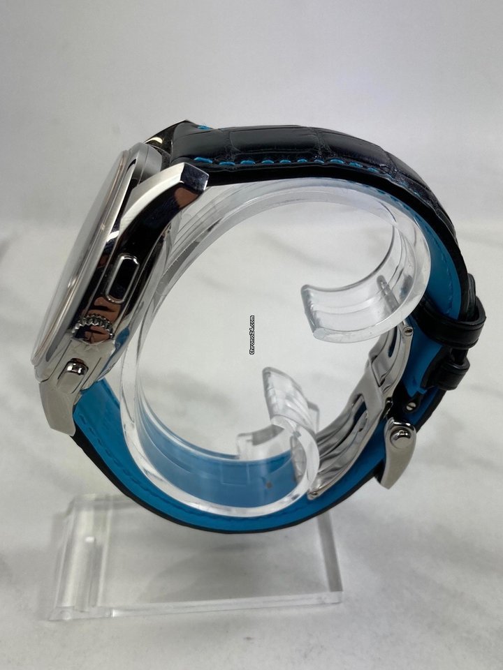 Zenith Captain Chronograph Mens watch Unisex Automatic Steel 03.2119.400 22.C720 5