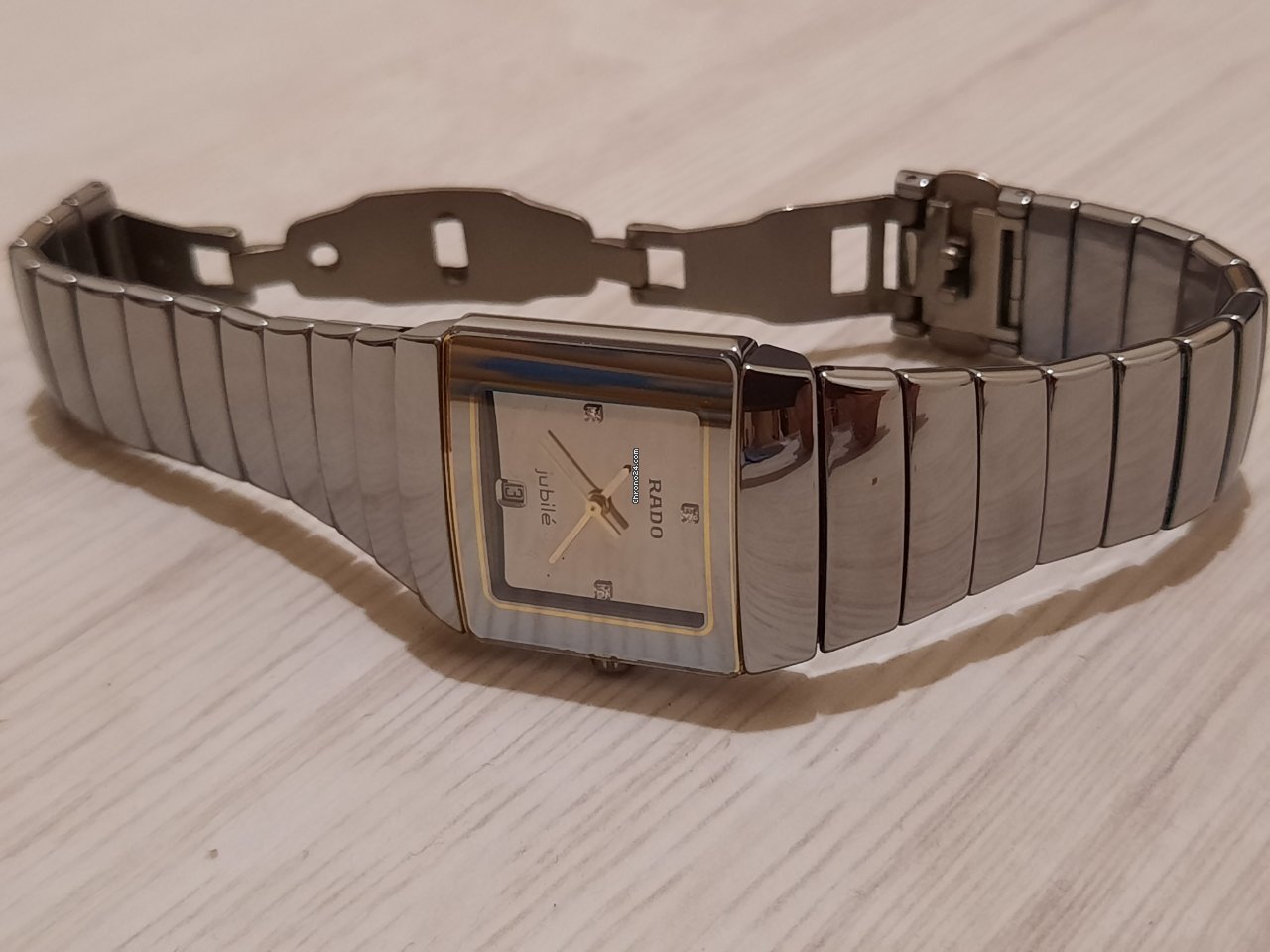 Rado Diastar Mens watch Unisex Quartz Steel 111.0333.3 5