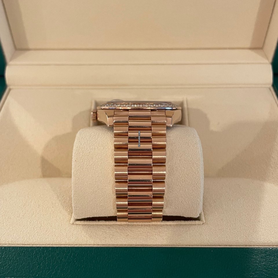 Rolex Day-Date 40 Mens watch Unisex Rose gold Automatic 228345RBR-0006 5
