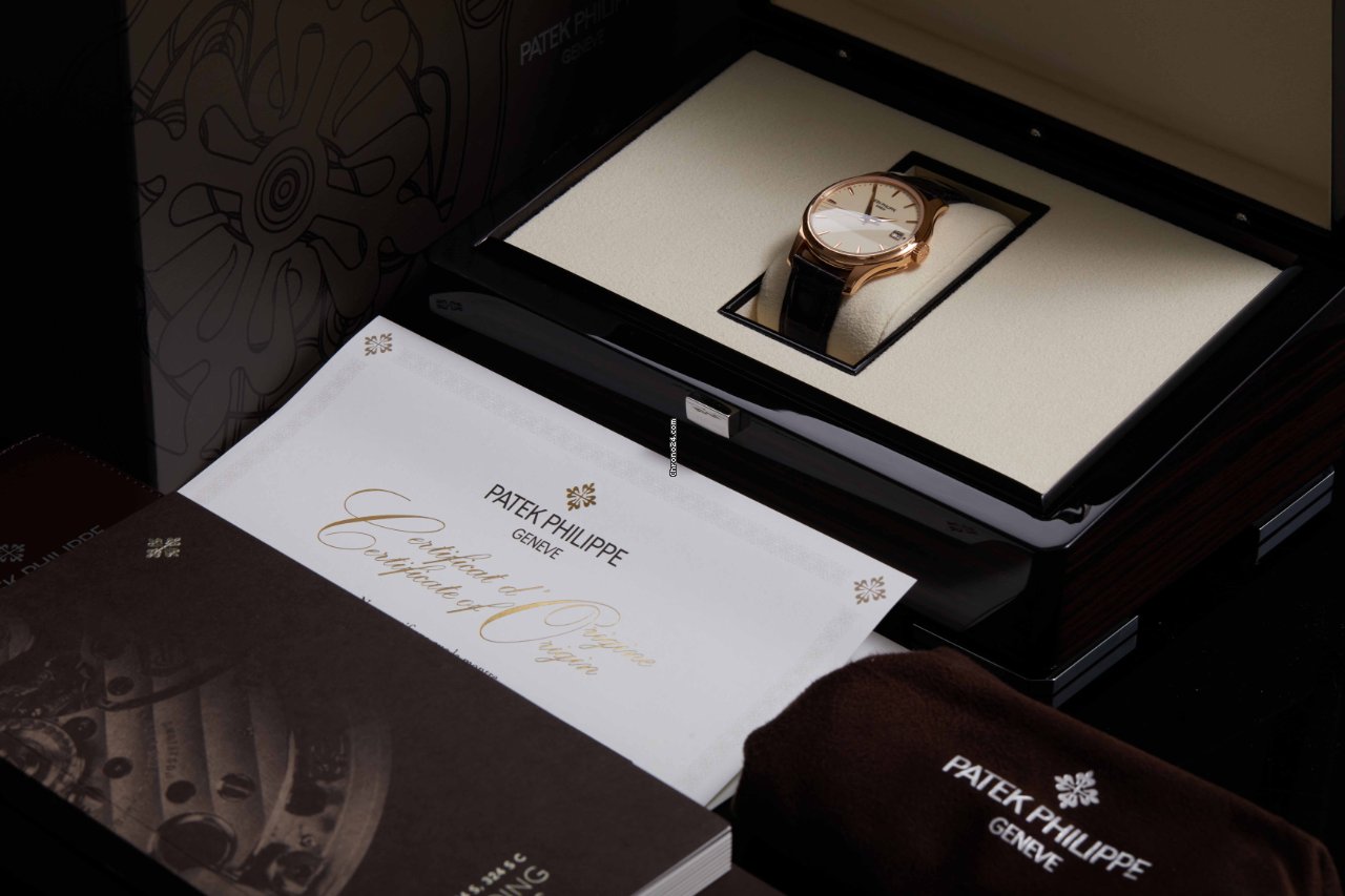 Patek Philippe Calatrava Mens watch Unisex Automatic Rose gold 5227R-001 5