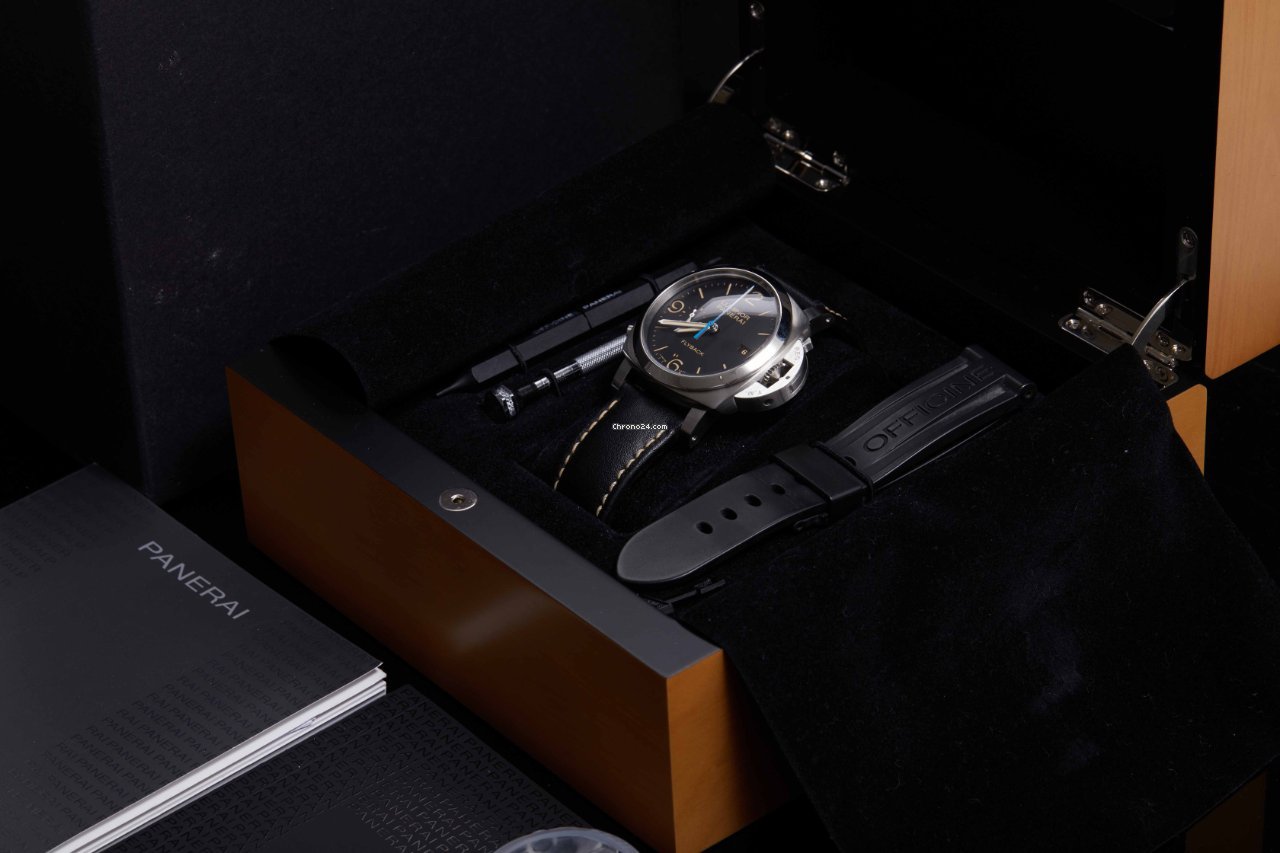 Panerai Luminor 1950 3 Days Chrono Flyback Mens watch Unisex Automatic Steel PAM 00524 5