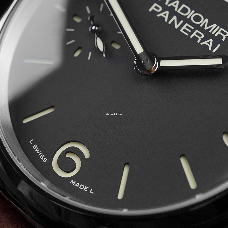 Panerai Radiomir Mens watch Unisex Steel PAM00337 5