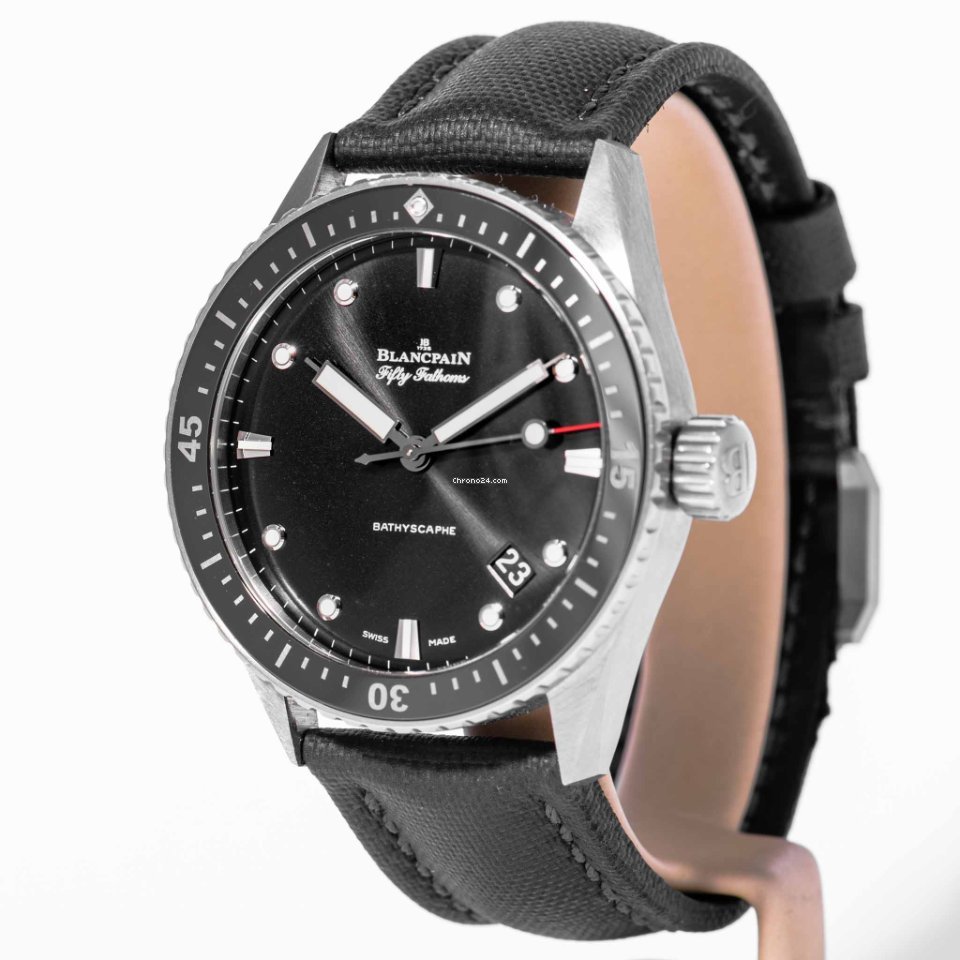 Blancpain Fifty Fathoms Bathyscaphe Mens watch Unisex Automatic Titanium 5000-1230-B52A 5