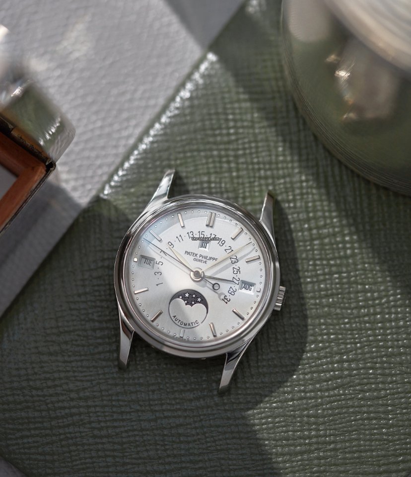 Patek Philippe Perpetual Calendar Mens watch Unisex Automatic White gold 5050G, Perpetual Calendar, White Gold 5