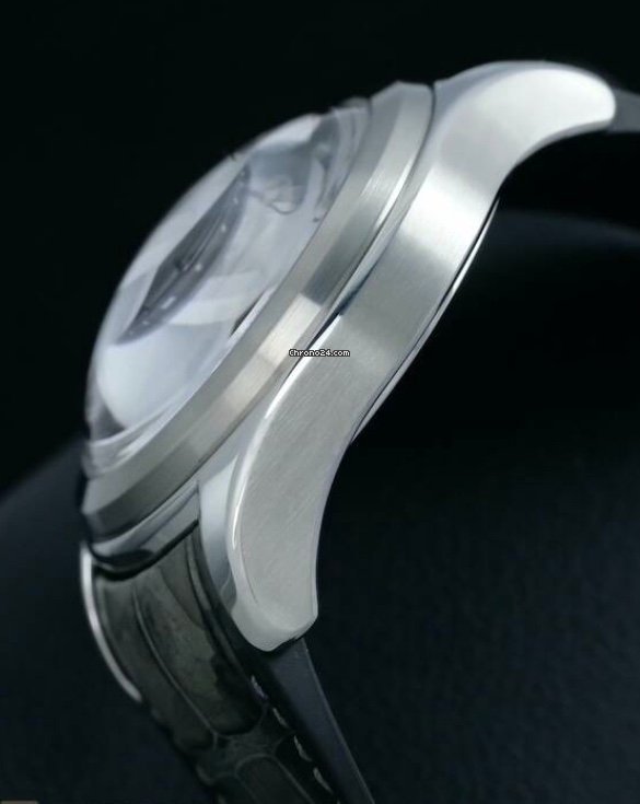 Corum Bubble Mens watch Unisex Automatic Steel 082.400.20 0019 SQ19 5