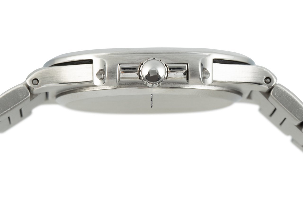 Patek Philippe Nautilus Mens watch Unisex Quartz Steel 3900 1 5