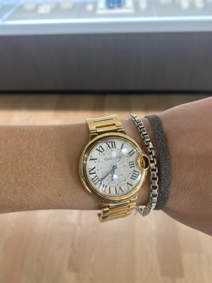 Cartier Ballon Bleu 36mm Womens watch Automatic Yellow gold W69003Z2 5