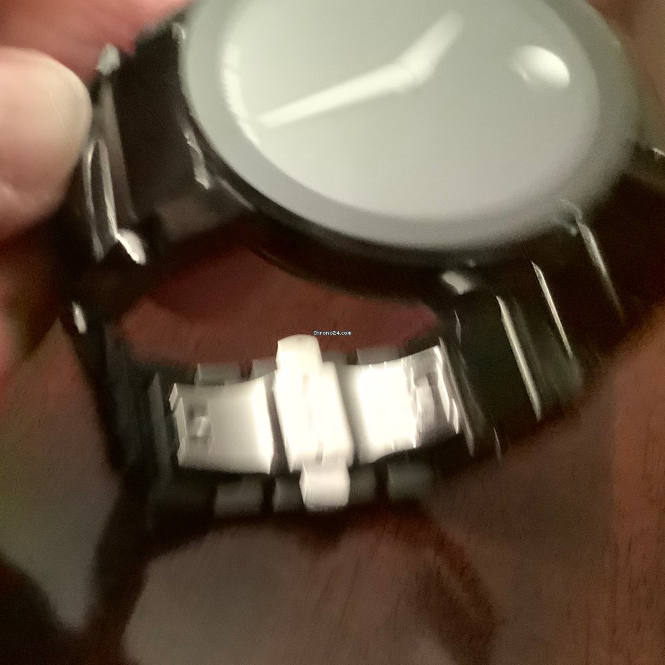 Movado Sapphire Mens watch Unisex Quartz Steel 0606882 5