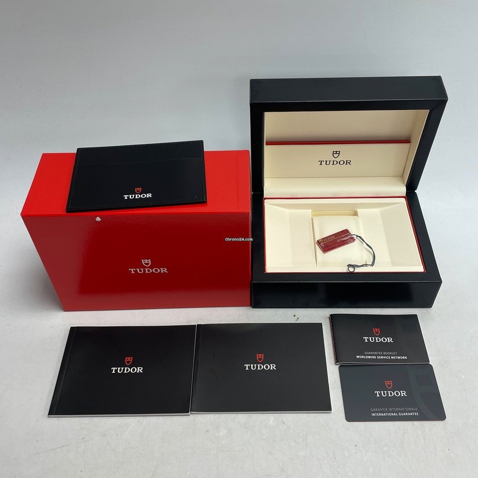 Tudor Glamour Date Womens watch Automatic Steel 53010N SLV DI BRC 5