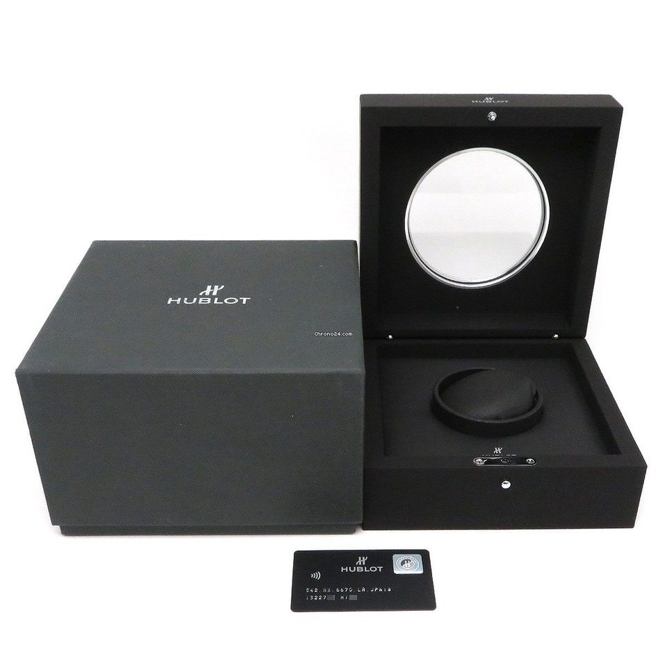Hublot Classic Fusion 45, 42, 38, 33 mm Mens watch Unisex Automatic Titanium 542.NX.6670.LR.JPN18 5