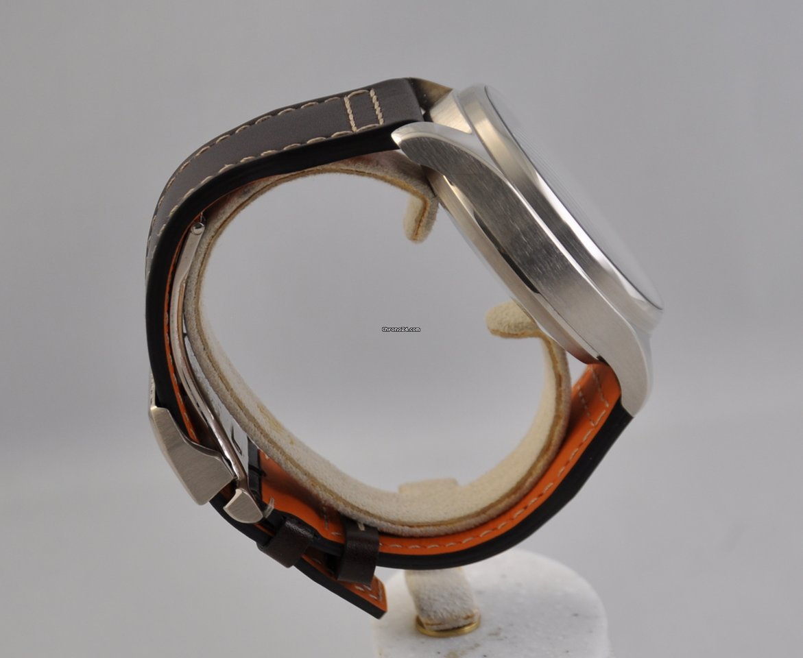 IWC Big Pilot Mens watch Unisex Automatic White gold IW500420 5
