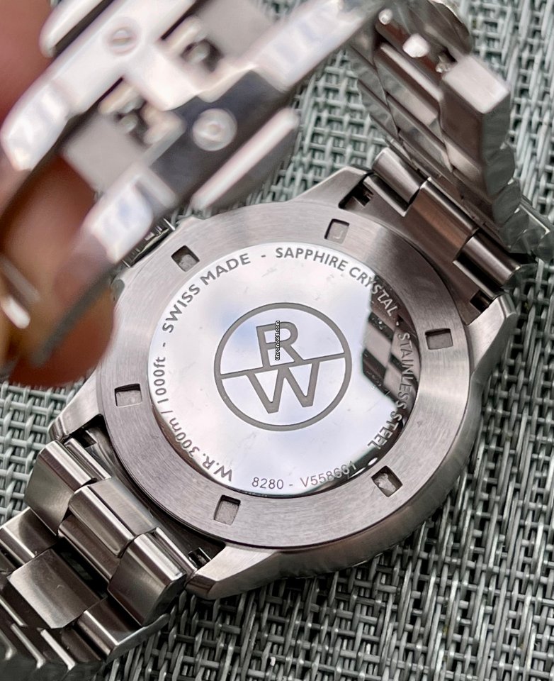 Raymond Weil Tango Mens watch Unisex Quartz Steel 8280-ST3-20001 5