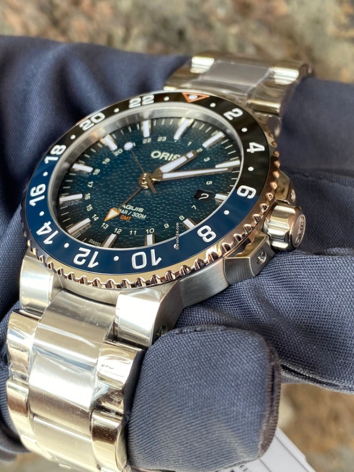 Oris Aquis Mens watch Unisex Automatic Steel 01 798 7754 4175 5