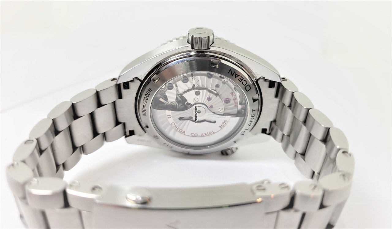 Omega Seamaster Planet Ocean Mens watch Unisex Automatic Steel 232.30.44.22.02.002 5