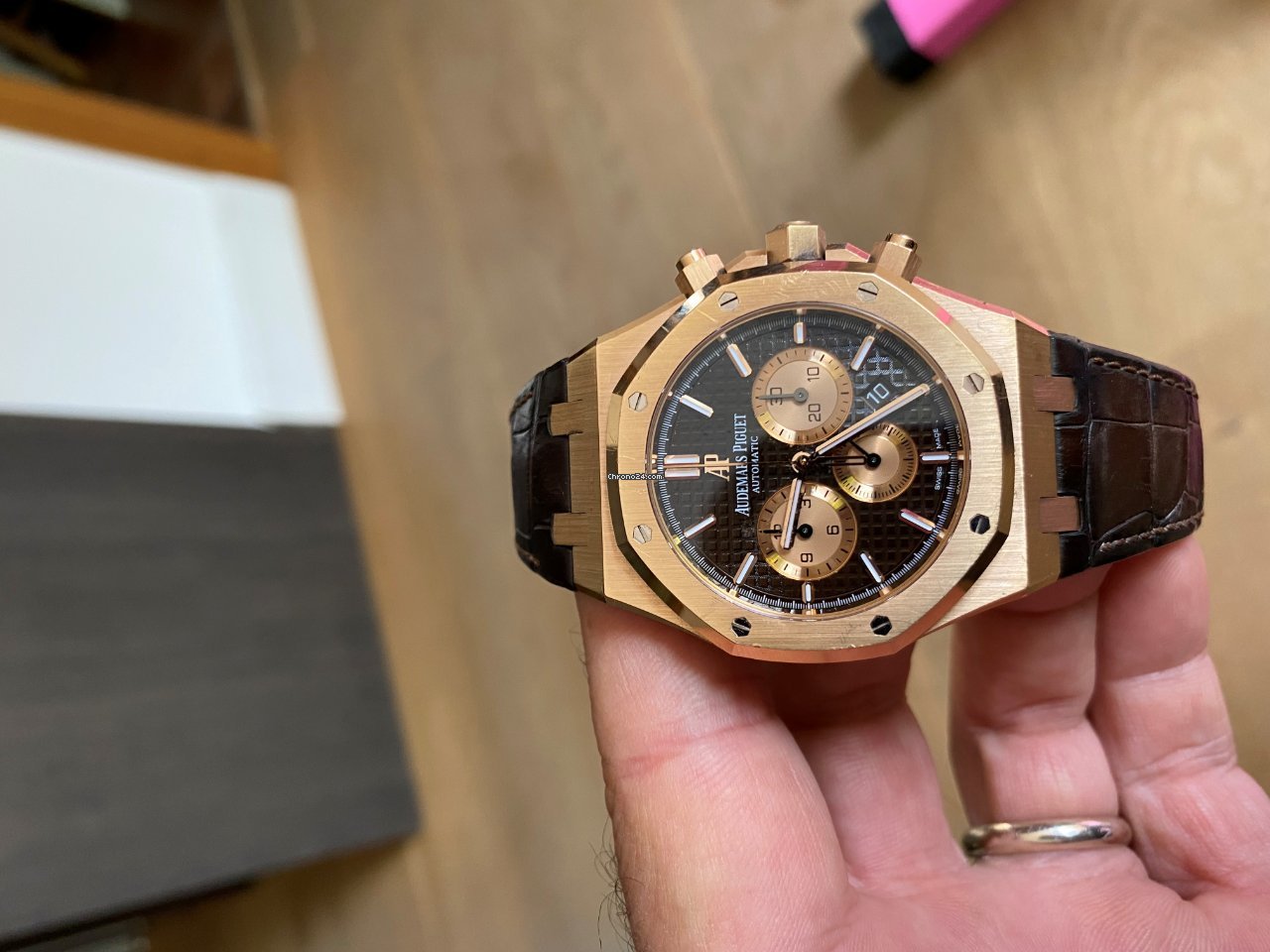 Audemars Piguet Royal Oak Chronograph Mens watch Unisex Automatic Rose gold 263310R.00D821CR.01 5