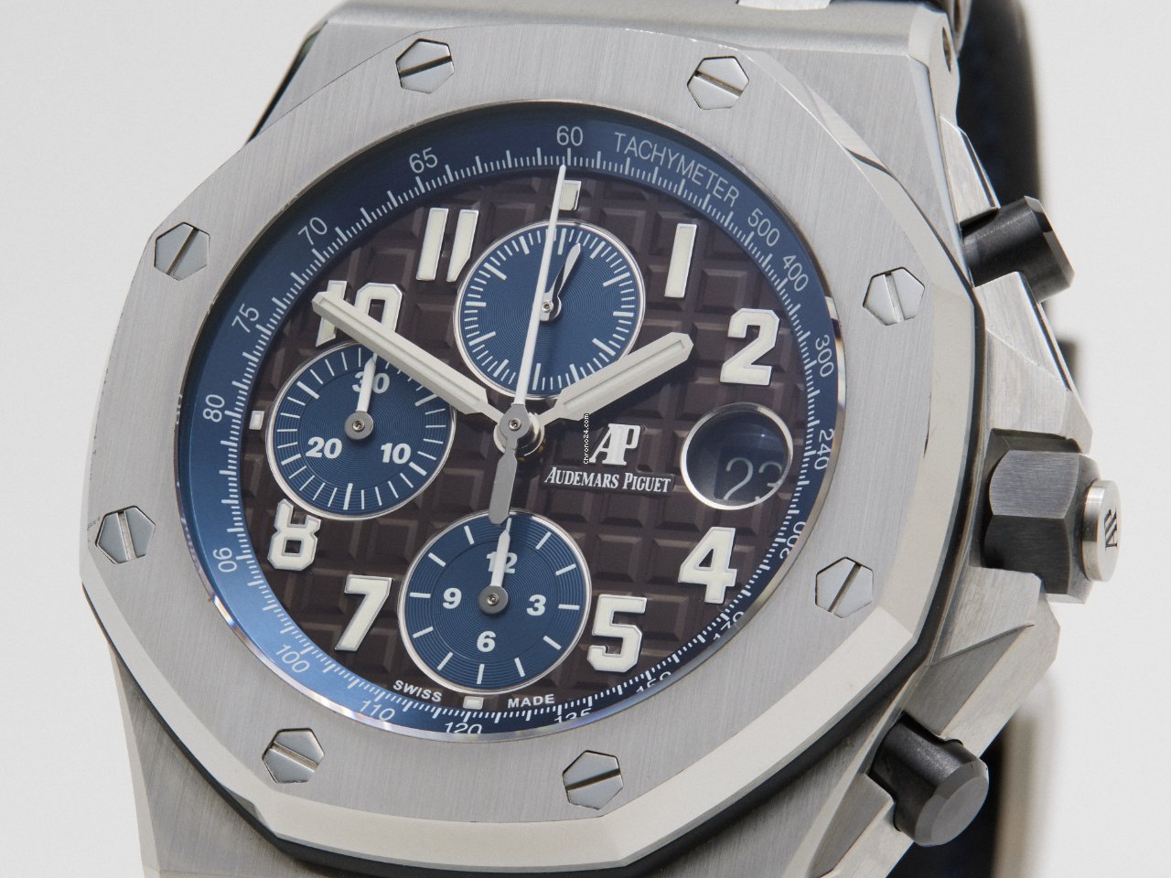 Audemars Piguet Royal Oak Offshore Chronograph Mens watch Unisex Automatic Steel 26470ST.OO.A099CR.01 5